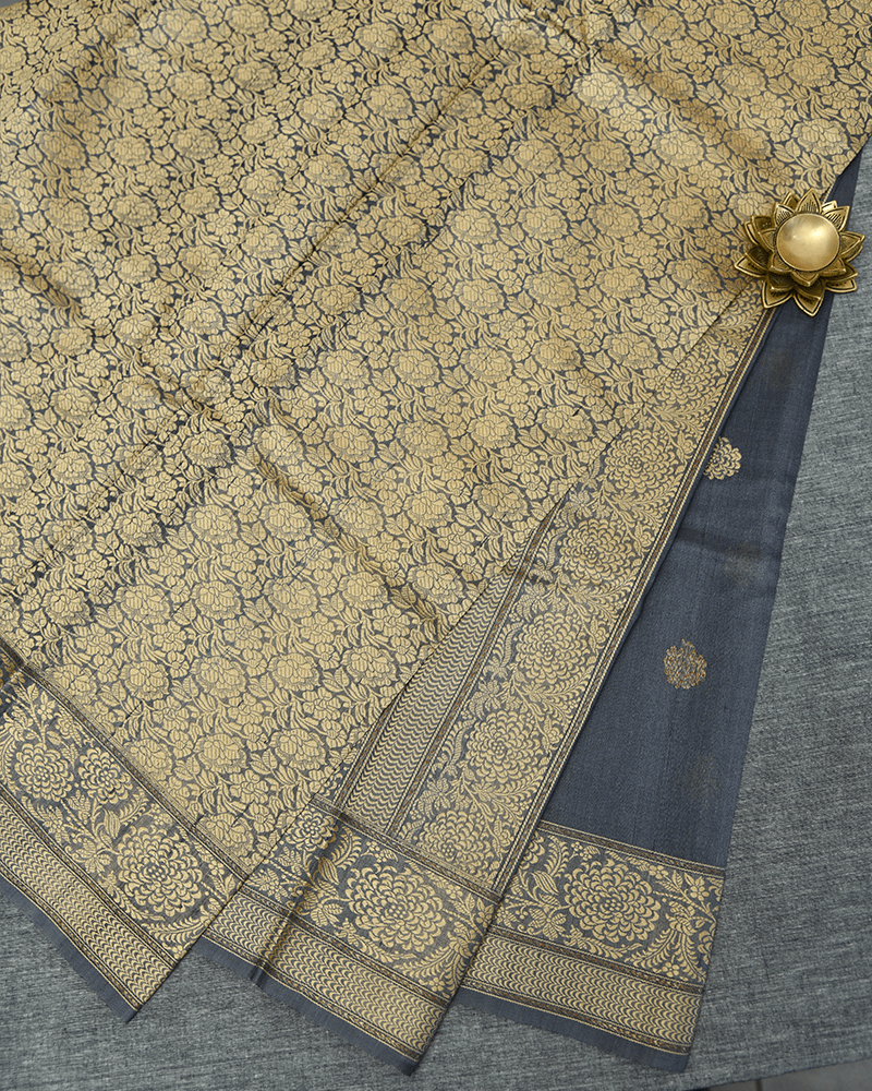 Grey Gold Zari Saree - Image 2