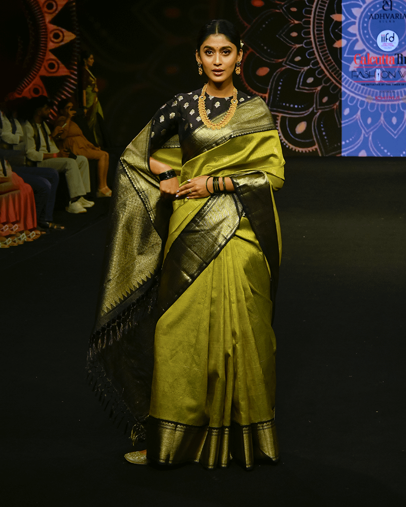 Green & Black Kanjivaram Saree