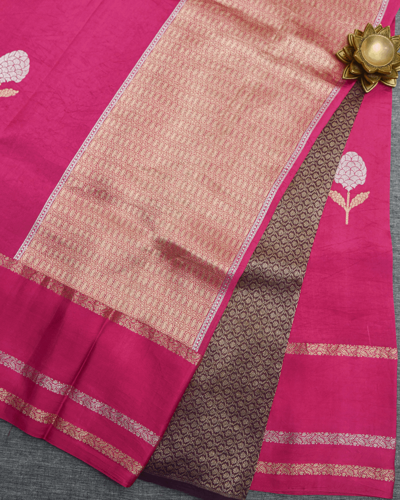 Fuchsia Banarasi Saree - Image 2